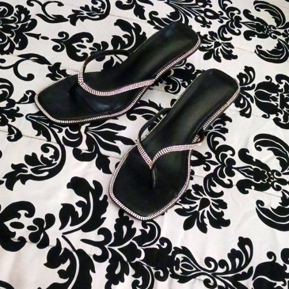 Heeled sandals